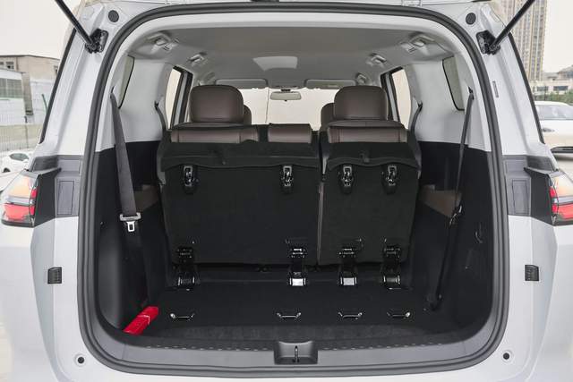 V外观漂亮7座布局15L插混大过奥德赛冰球突破豪华版五菱星光730 PHE(图14)